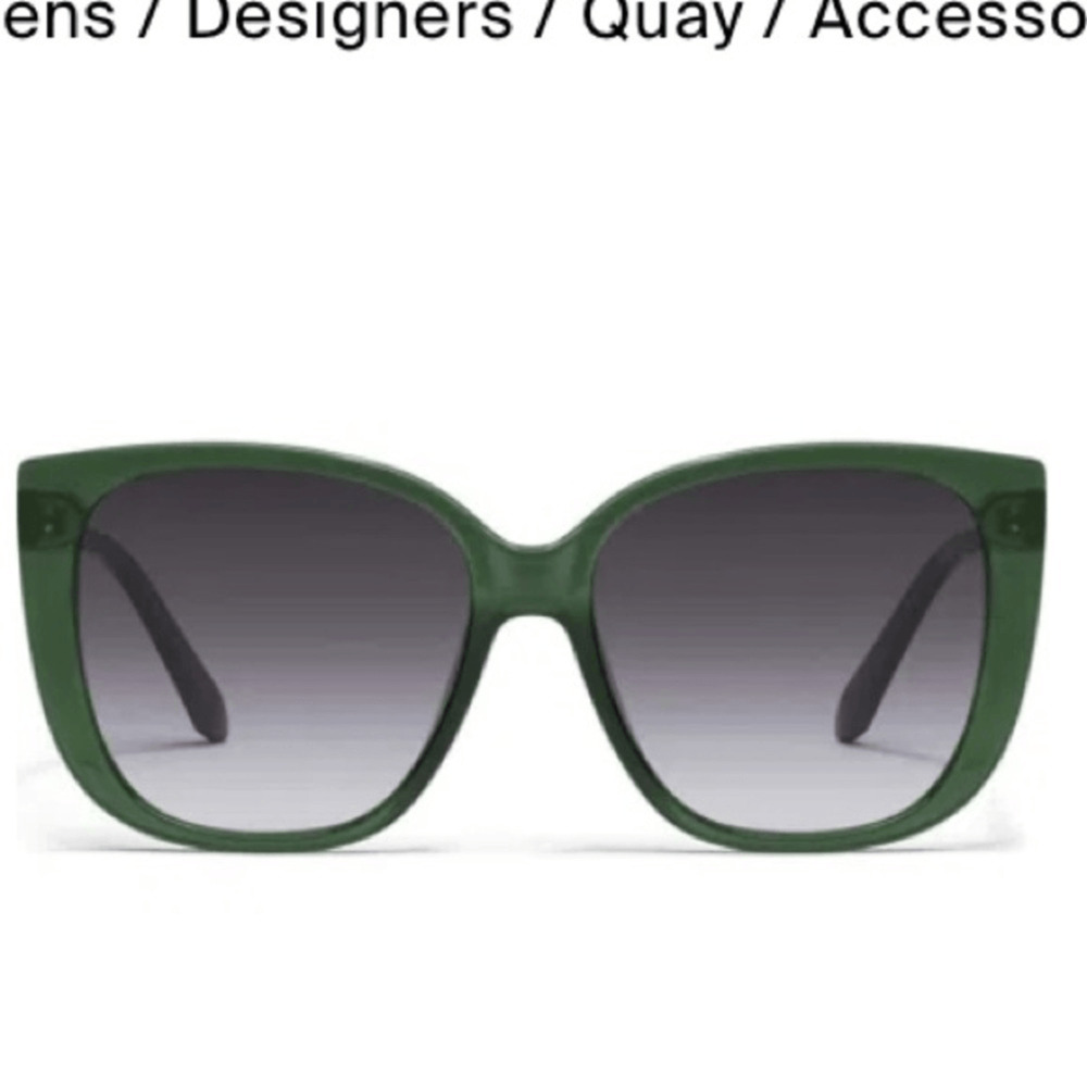 NEW ! Rare Quay Australia Green Ever After Oversized Sunglasses